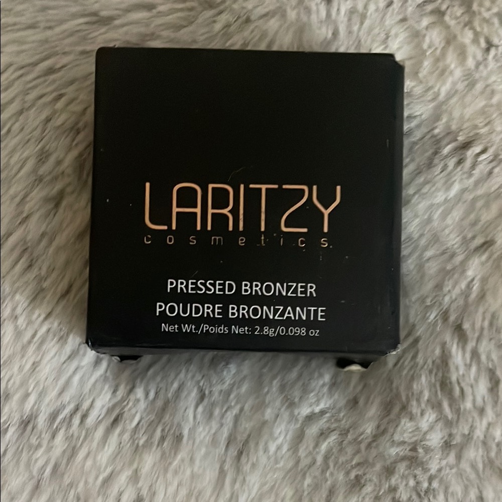 Laritzy Pressed Bronzer - Merit